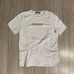 Guess t-shirt